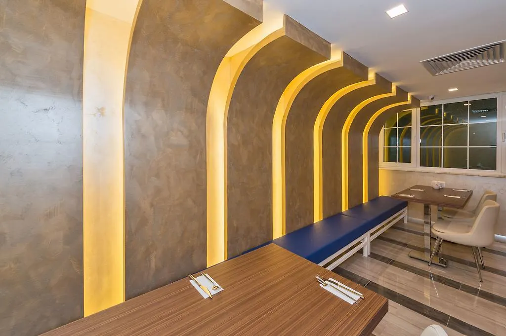 ****  Inntel Hotel Istanbul Turkiet