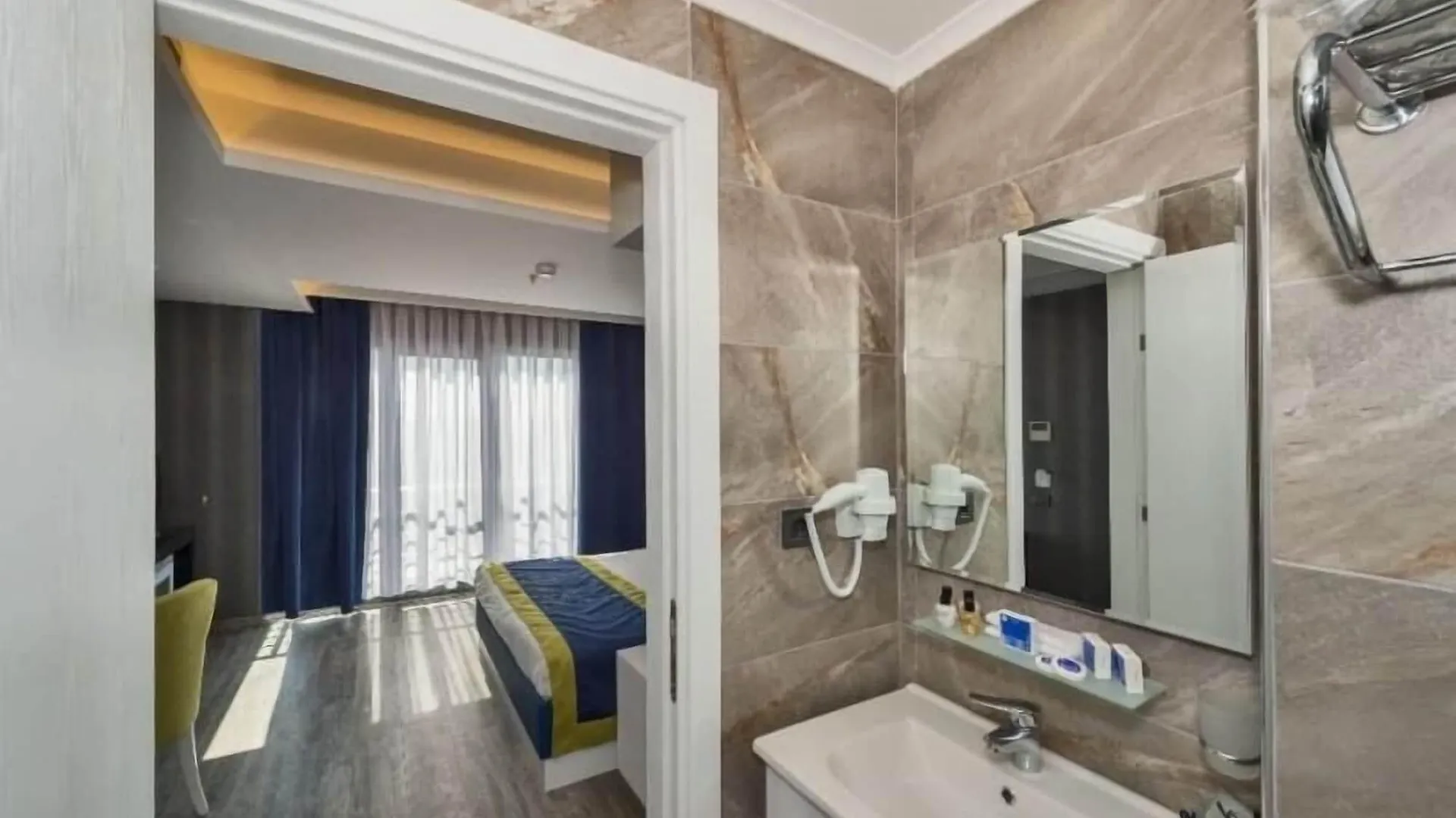 Inntel Hotel Istanbul 4*,
